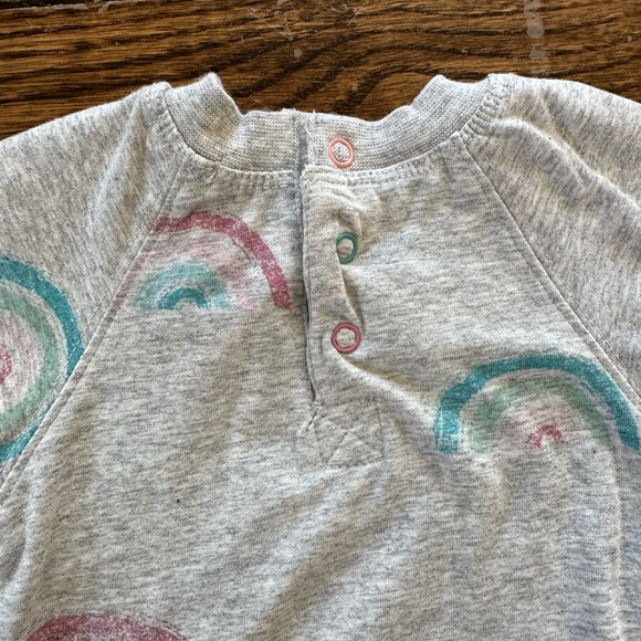 ✨NWT✨ Splendid Rainbow baby romper, size 3-6 months - Picture 6 of 6
